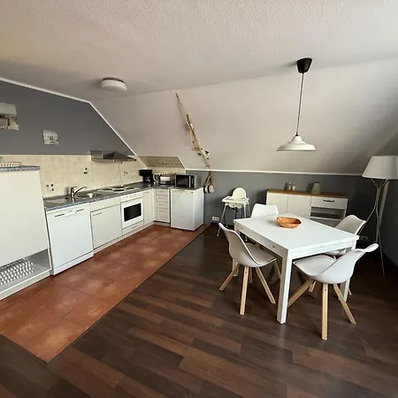 Strandgut- Unsere Kleine Apartmán Dranske
